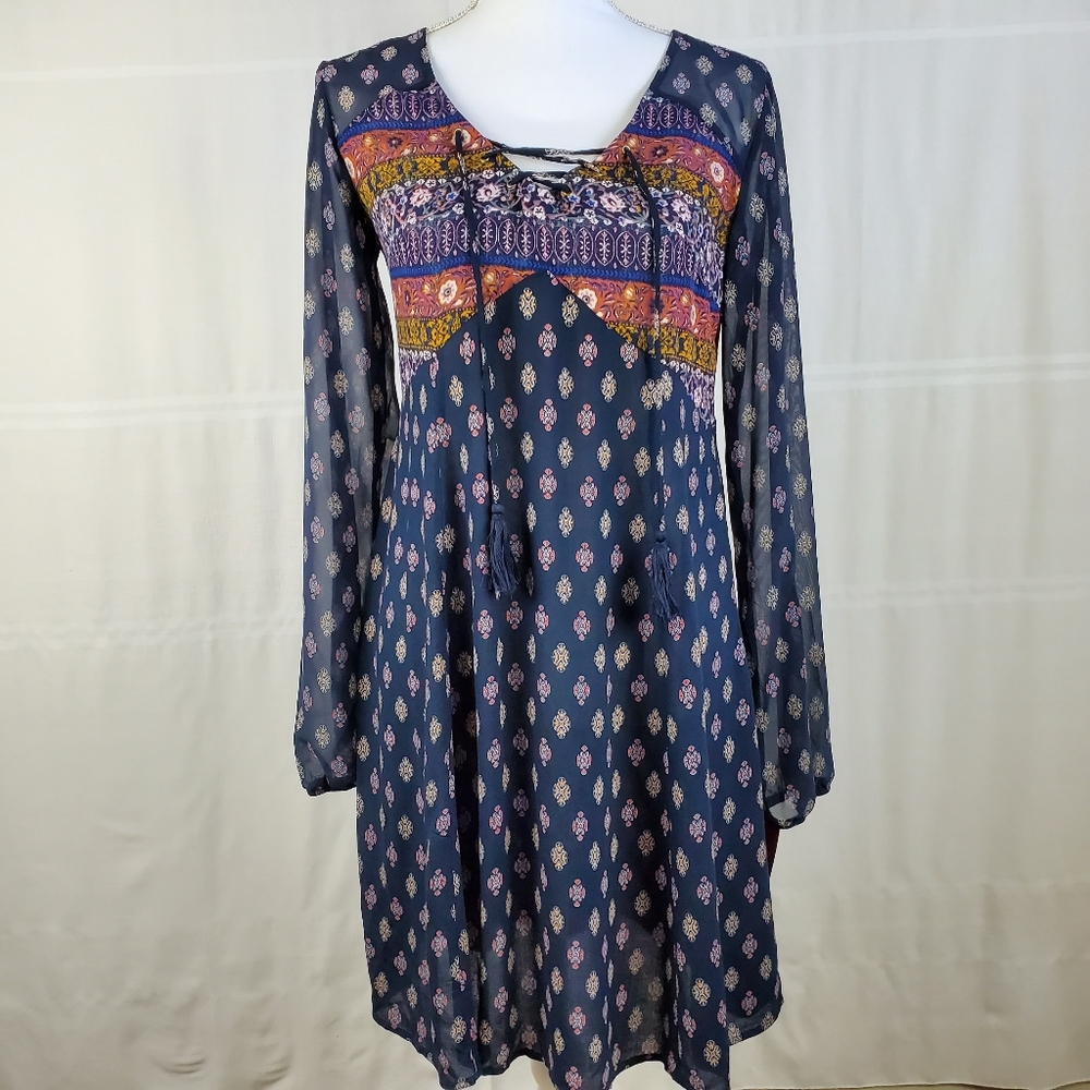 Xhiliration NWT Boho laced front side zip dress S